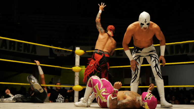 ¡Impactante! Lucha: Soberano Jr. y Zandokan Jr. se llevan la victoria