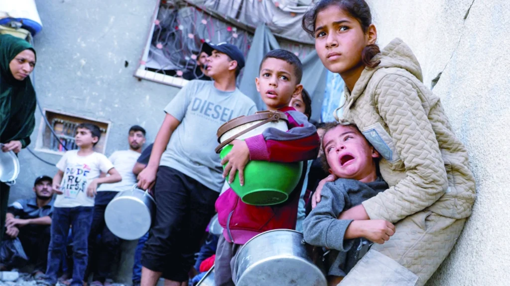 Familias palestinas enfrentan desplazamientos durante la ofensiva israelí en Hebrón
