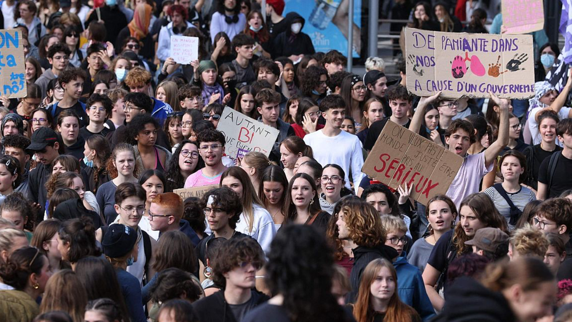 Protestas estudiantiles y enfrentamientos con la Policía