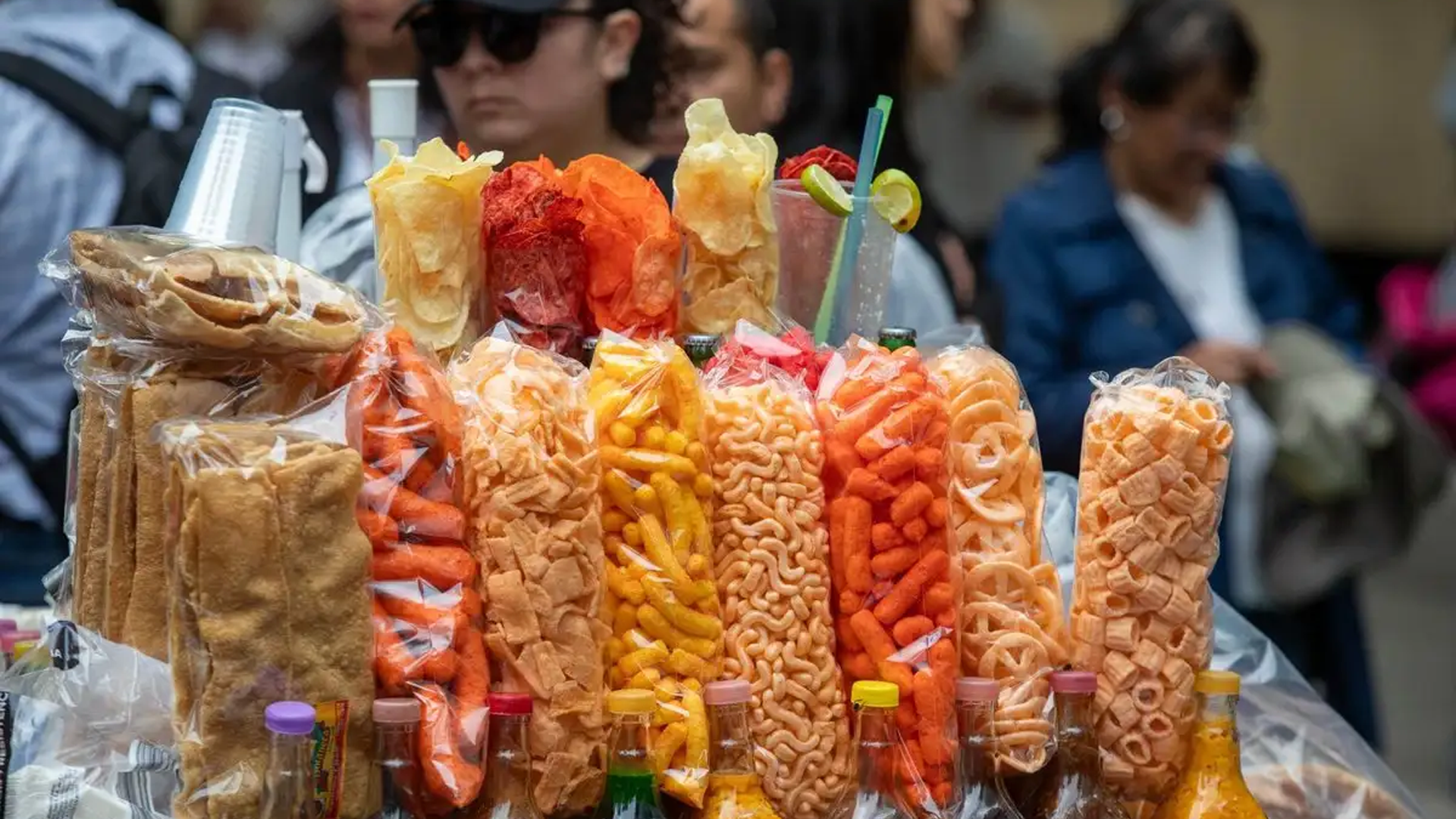 Corte confirma prohibición de comida chatarra en universidades